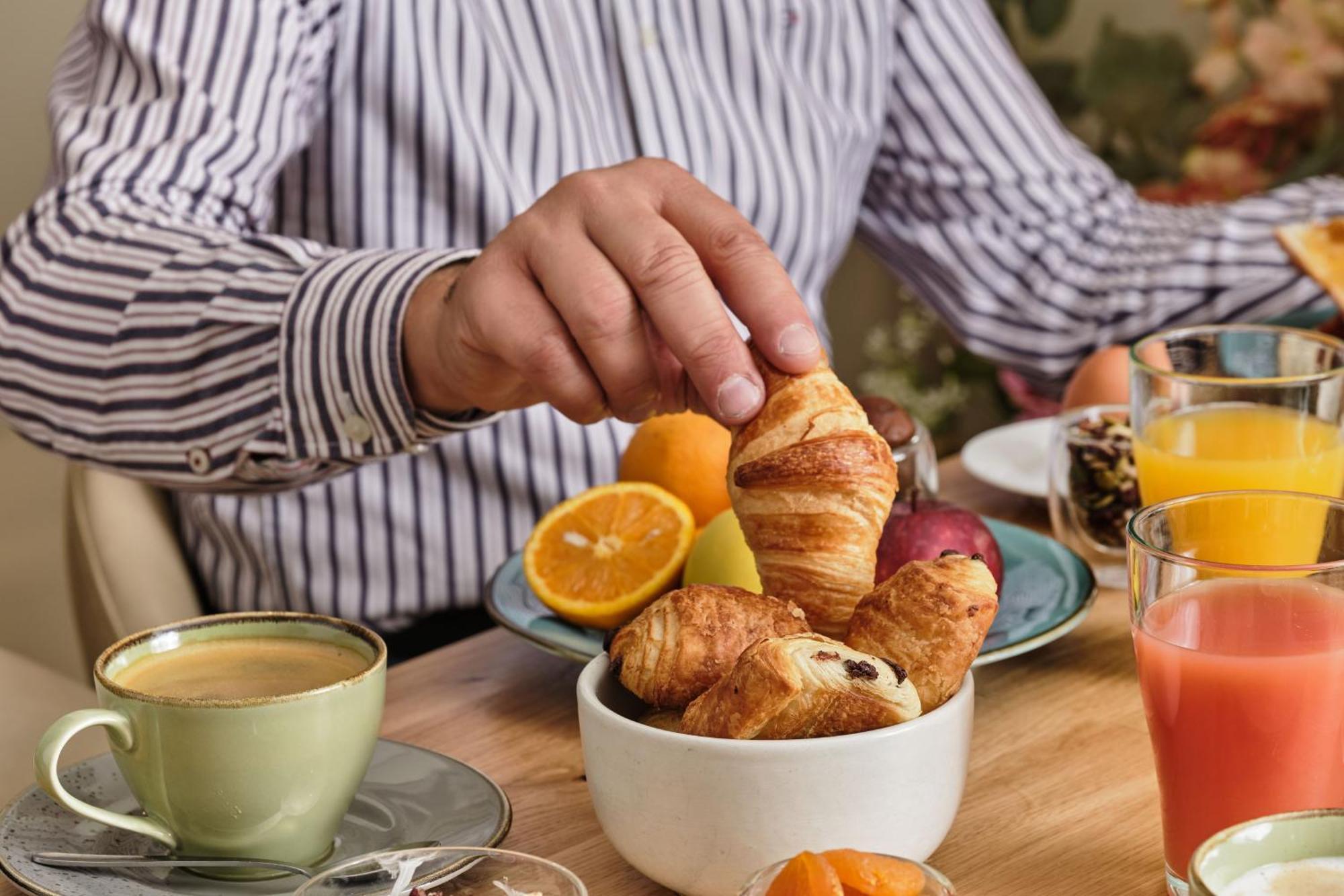 Etoile Saint Ferdinand By Happyculture Hotel