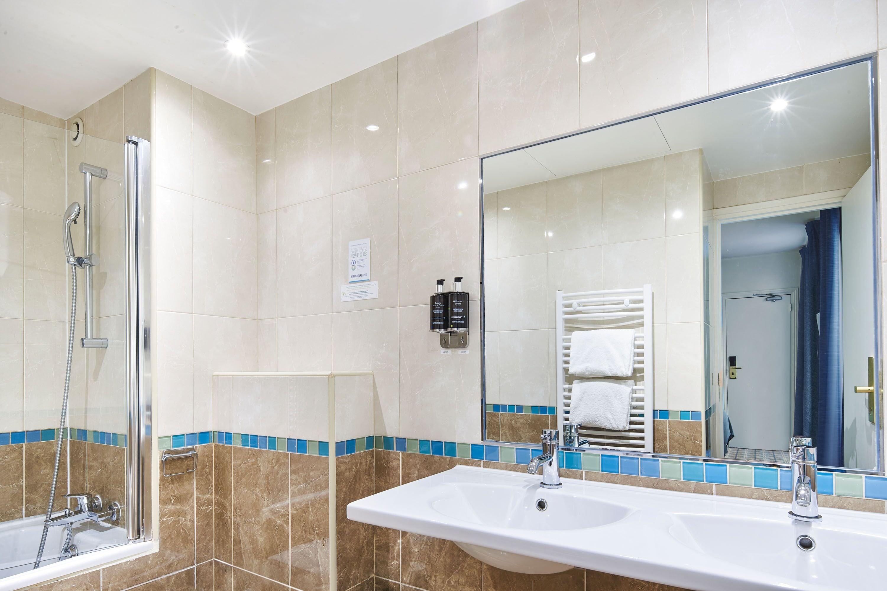 Etoile Saint Ferdinand By Happyculture 4* Paris