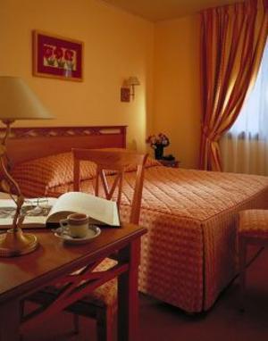 Hotel Etoile Saint Ferdinand By Happyculture