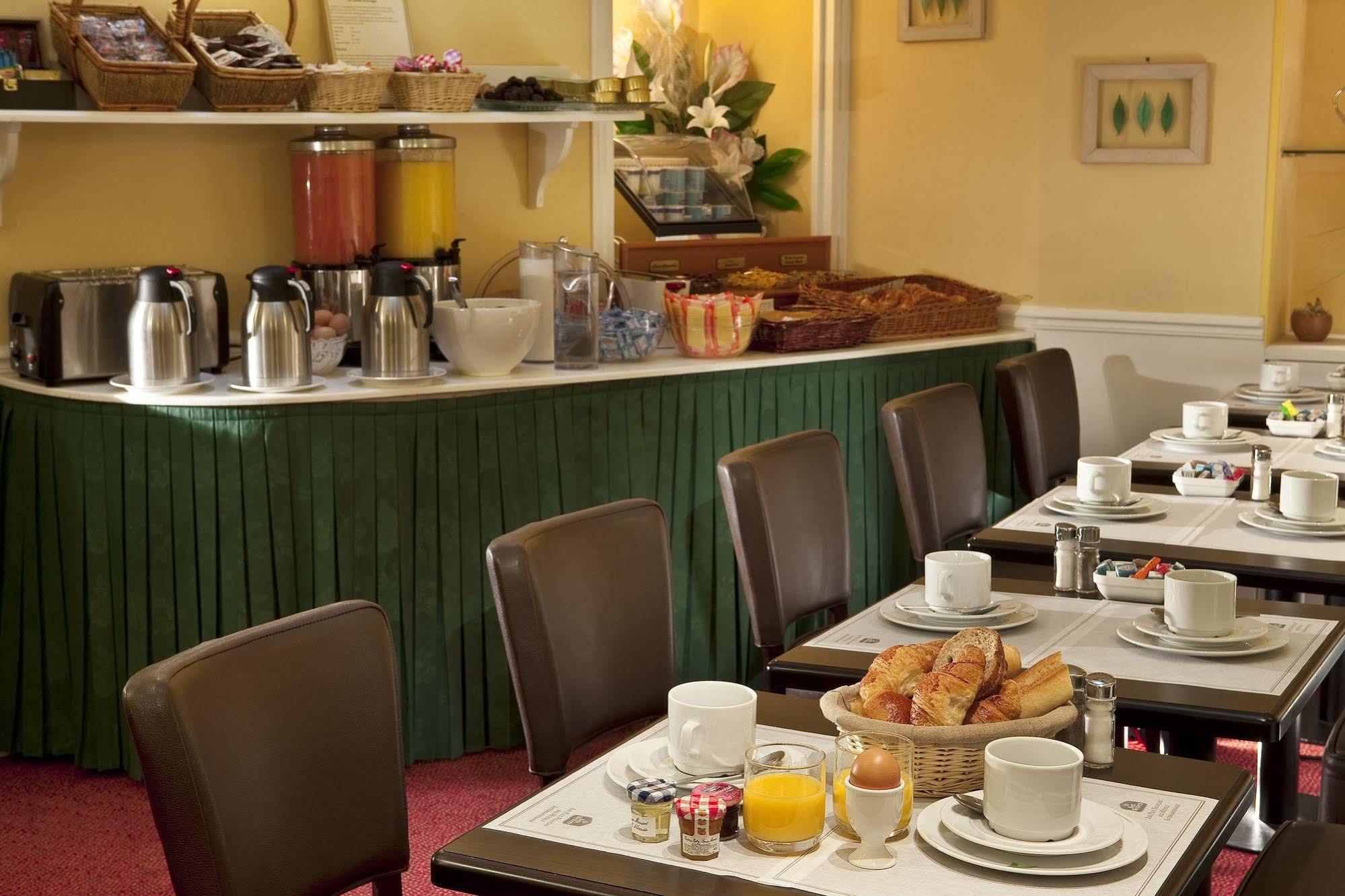 Etoile Saint Ferdinand By Happyculture Hotel Parigi