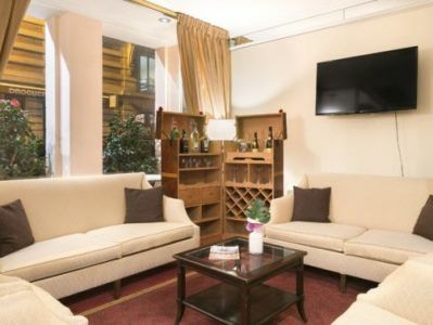 Etoile Saint Ferdinand By Happyculture 4* Parigi